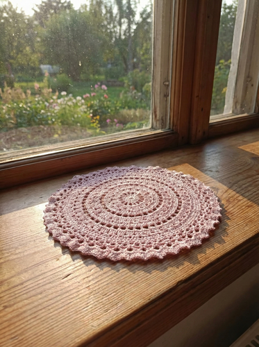 Háčkovaná dečka růžová – průměr 25 cm